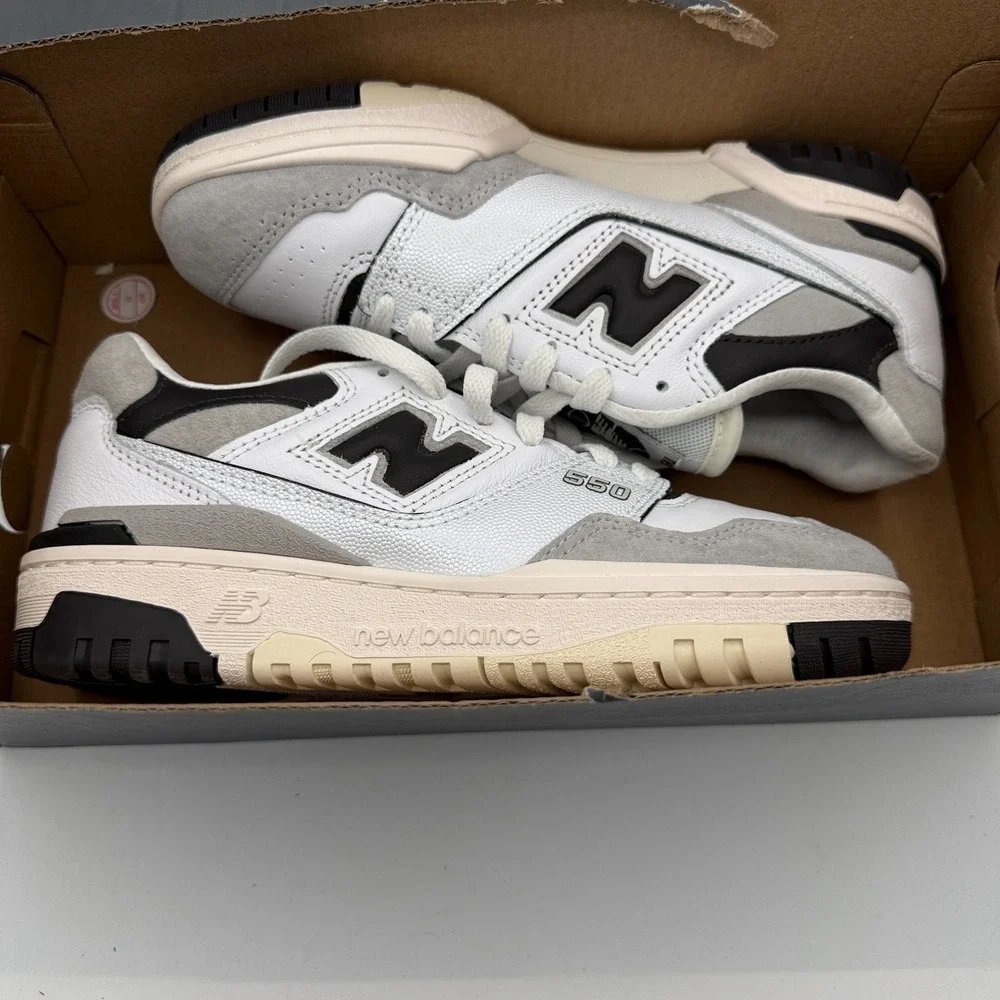 New Balance 550 Shoes Womens 6.5 Grey White Black Sneakers Outdoor BB550GWB